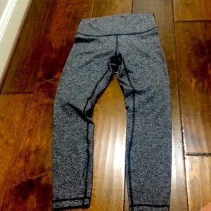 Lululemon wunder under charcoal leggings